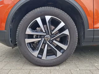 Volkswagen T-Roc 1.5 TSI United DSG / AHK / ACC / KAMERA / LED / SITZHEIZUNG - foto 12