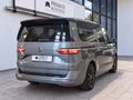 Daumennagel 2 - Volkswagen T7 Multivan Edition lang AHK/HUD/PANO/STNDHZNG