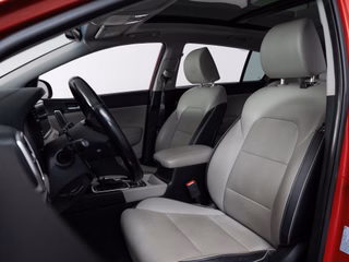 Kia Sportage 2.0 Platinum 4WD  LED PANO JBL 360° - bilder 10