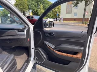 Chevrolet Suburban 5.3 V8 LTZ + LPG - foto 32