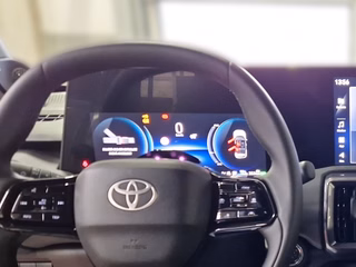 Toyota Urban Cruiser Lounge + JBL + Navi - foto 18