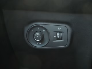 MG ZS 1.5 Hybrid+ Luxury KLIMA PDC KAMERA LED - foto 4