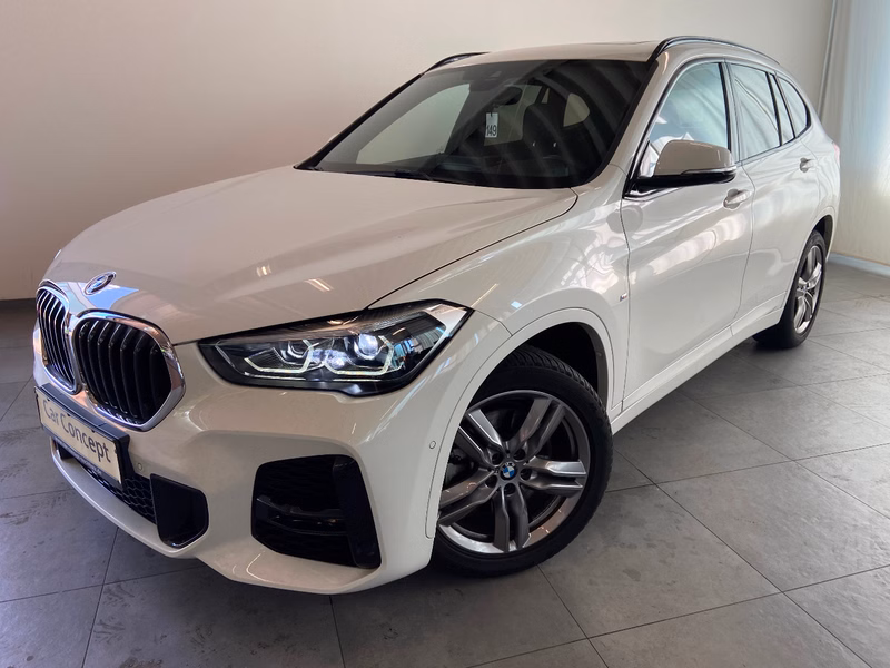 BMW X1 xDrive 20 i M Sport PANO HEAD UP HIFI KAMERA