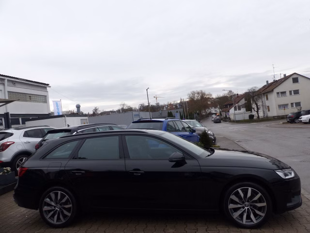 Audi A4 Avant 35 TDI*2x S-LINE*ACC*LED*PDC*SHZ*18ZOLL - bilder 9