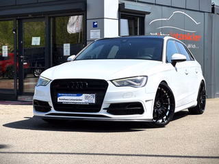 Audi S3 Sportback 2.0 TFSI quatt| Pan| DSG| 19"| B&O Used vehicle for sale | First registration 04/2014 | Price 21.490 €