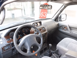 Mitsubishi Pajero TD Classic 2500 aus 2.Hand orig. 128 Tkm - photo 10