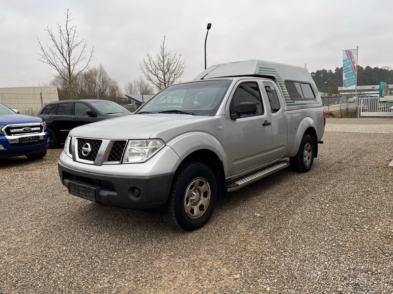 Nissan Navara Pick-up Double Cab XE 4X4 AHK Hardtop Kin