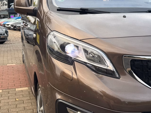 Peugeot Expert Traveller*Aut*8Sitze*Nav*Webasto*AHK*ACC - foto 10
