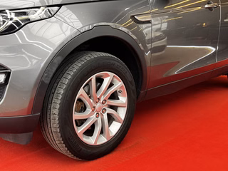 Land Rover Discovery Sport TD4 4WD HD / PANO / KAM / AHK / SHZ   SE - foto 5