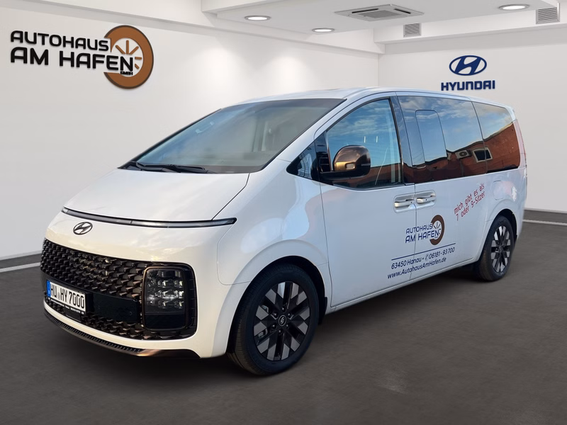 Hyundai STARIA Signature 4WD