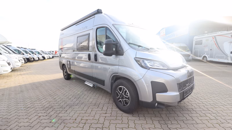 GiottiLine 60T Premiere Edition Truma4D Kamera Automatik Modell 25