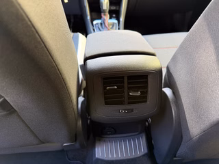 Volkswagen T-Roc Sport Automatik ACC SHZ - foto 37
