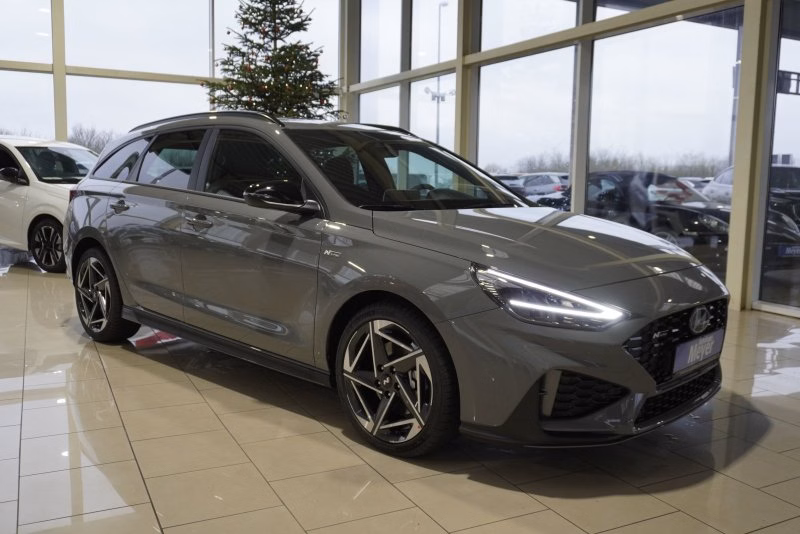 Hyundai i30 Kombi N-Line Facelift 1.5 T-GDI 7DCT Voll-LED/Navi/Winterp.   **