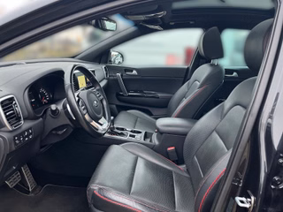 Kia Sportage GT-Line 4WD Bi-LED Pano Winterräder - bilder 6