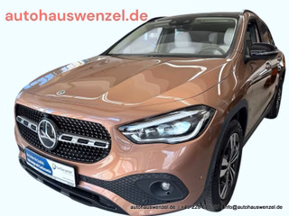 Mercedes-Benz GLA 220 d DISTRONIC STANDHEIZUNG PANORAMA AHK - photo 1