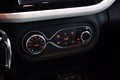 Daumennagel 22 - Renault Twingo Techno Electric  AUT CARPLAY SHZ