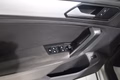 Thumbnail 12 - Volkswagen Tiguan R-LINE 4Motion