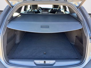 Peugeot 308 SW Hybrid 180 GT AUTOMATIK / KAMERA360 / NAVI - bilder 11