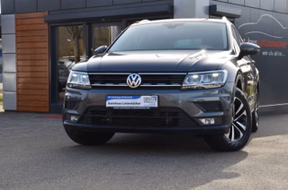 Volkswagen Tiguan 2.0 TDI DPF United /ACC/NAVI/SHZ/BT/PDC/LED Used vehicle for sale | First registration 06/2020 | Price 32.790 €