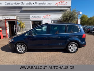 Volkswagen Sharan Comfort*2.HAND*KLIMA*NAVI*TEMPO*7-SITZER* - bilder 1