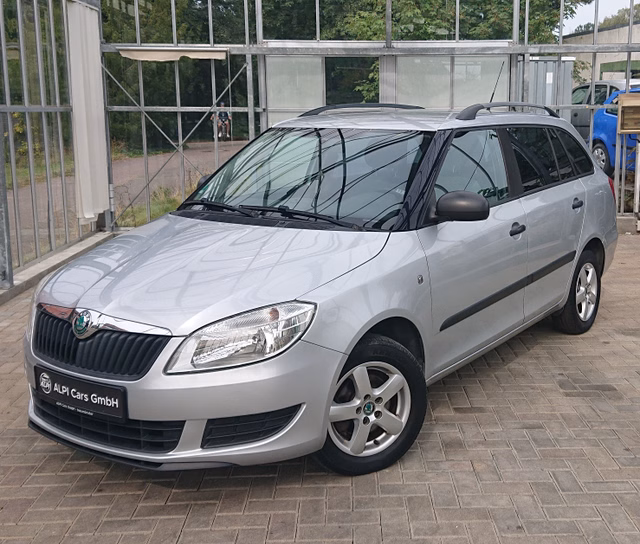 Skoda Fabia Combi 1.4 Cool Edition  TÜV/AHK/KLIMA - bilder 1