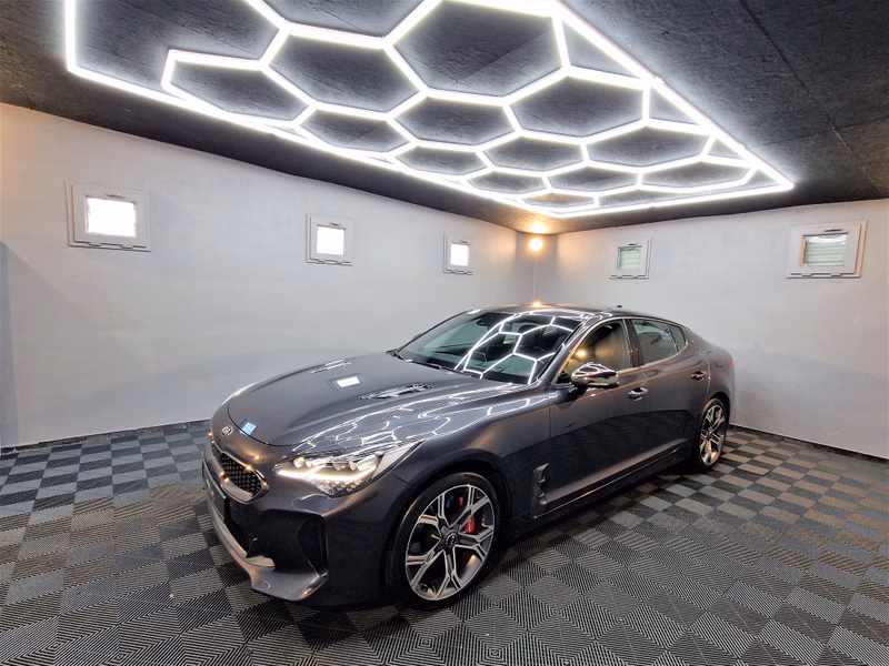 Kia Stinger 3.3T-GDI GT 4WD HEADUP|LED|NAVI|LEDER|HARMANKARDON