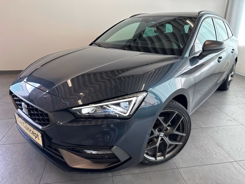 Seat Leon Sportstourer 1.5 eTSI FR DSG PANO AHK T-LEDER