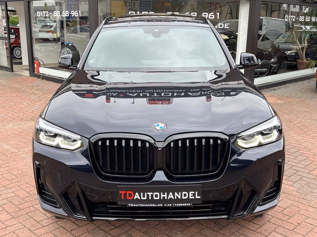 BMW X3 xDrive 30 i M Sport Pano / LED / AHK Gebrauchtwagen Kaufen | EZ 12/2022 | Preis 59.900 €
