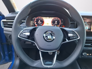 Skoda Scala 1.5 TSI Monte Carlo KLIMA / NAVI / AHK / PANORAMA - foto 6