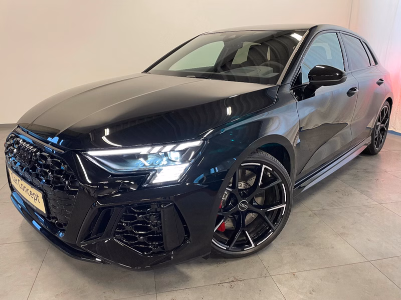 Audi RS3 Sportback MATRIX CARBON B&O RS ABGAS HEAD UP