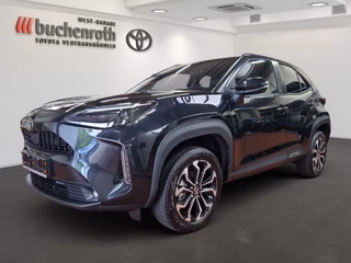 Toyota Yaris Cross HSD Team D +Safety-Connect-Winter-Paket - bilder 1
