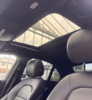 Mercedes-Benz C 220 d AMG Line  KAMERA/PANORAMA/NIGHT-PAKET - foto 5