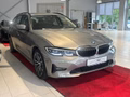 Thumbnail 8 - BMW 330 i Advantage