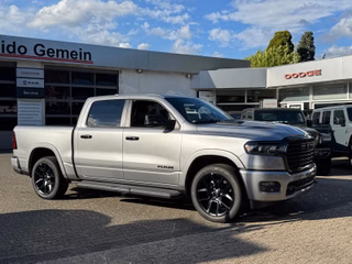 Dodge RAM 1500 Laramie Night AHK , Beifahrerdisplay - bilder 4
