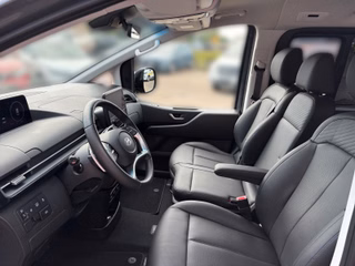 Hyundai STARIA Hybrid Prime 9-Sitze Parkpaket 360°Kamera - bilder 6