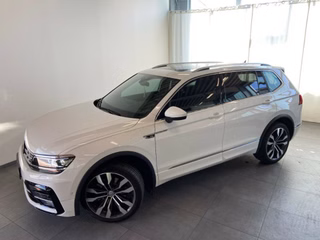 Volkswagen Tiguan Allspace 2.0 TDI DSG 4M R-LINE PANO AHK
