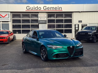 Alfa Romeo Giulia Quadrifoglio 1.Hand, Unfallfrei, Deutsches Modell Gebrauchtwagen Kaufen | EZ 04/2023