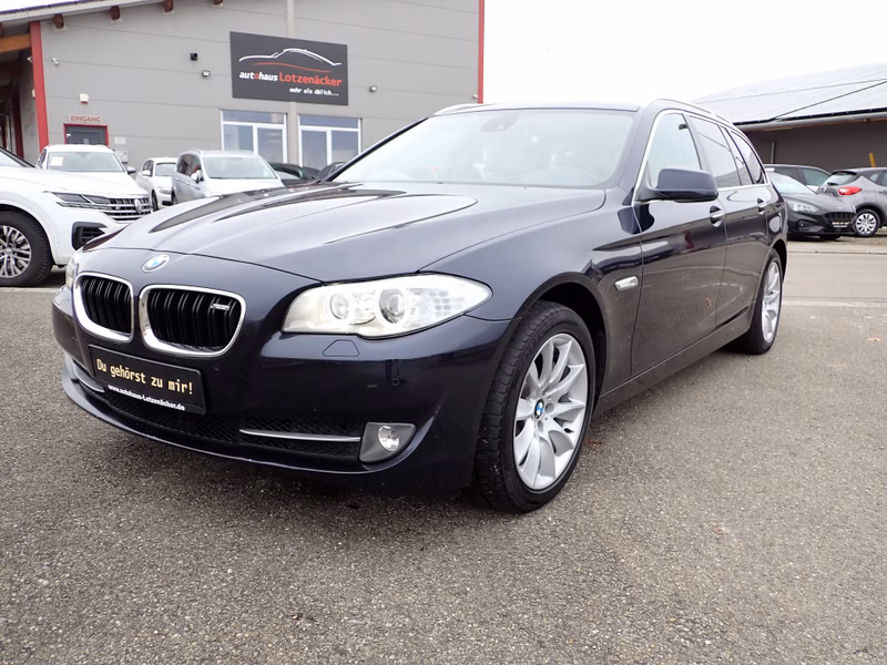 BMW 530 d xDrive Touring Xen | Sthzg | Leder beige