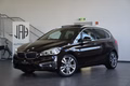 Daumennagel 1 - BMW 220 i Luxury Line  PANO HEAD-UP LED NAV AUT H&K