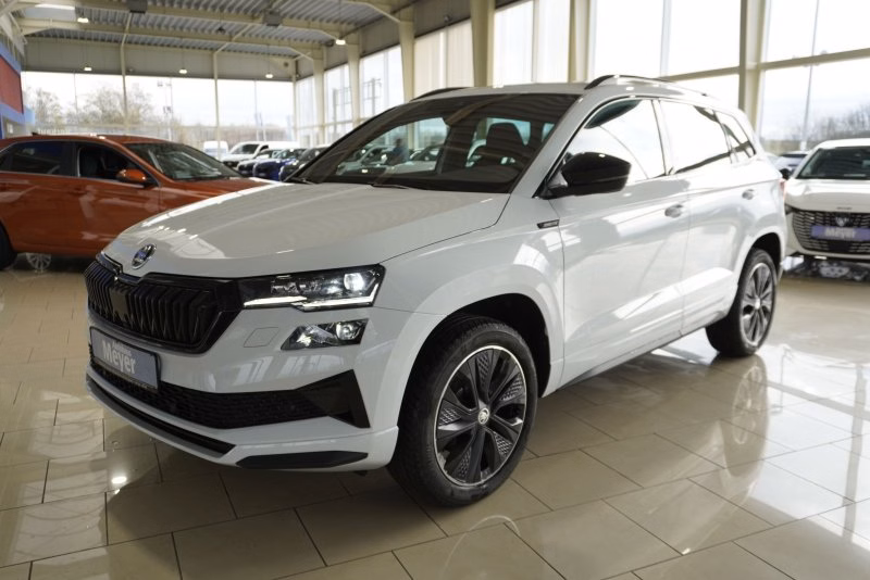 Skoda Karoq Sportline Facelift 1,5TSI DSG UPE=45500   **