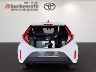 Toyota Aygo X Hybrid Pure + Car Play - foto 6