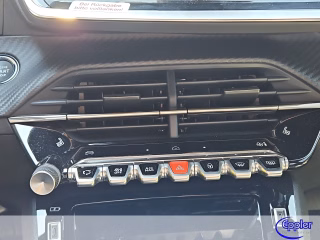 Peugeot 2008 Hybrid 136 Allure   Navi Kamera Sitzheizung - foto 11