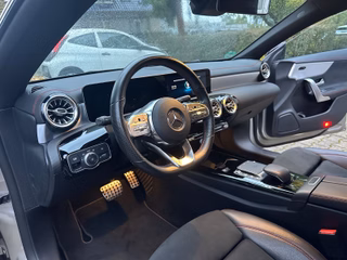 Mercedes-Benz CLA 250/AMG Line - foto 16