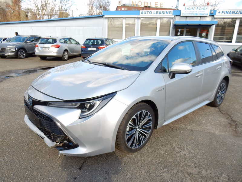 Toyota Corolla Touring Sports 1.8 i Hybrid Club Kamera, Navi. Klima. Aut.