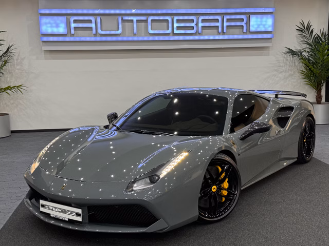 Ferrari 488 GTB CARBONRACING-SEATSLIFTFULL Gebrauchtwagen Kaufen | EZ 08/2016