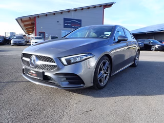 Mercedes-Benz A 200 Lim. AMG|AHK|NAV|RFK|LED|LEDER Used vehicle for sale | First registration 09/2019 | Price 24.390 €