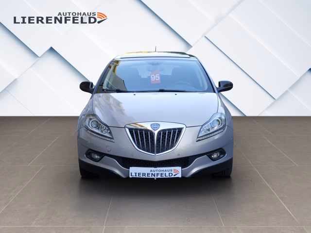 Lancia Delta 1.6 Diesel Platino Leder Panrama nur 68 Tkm - bilder 5