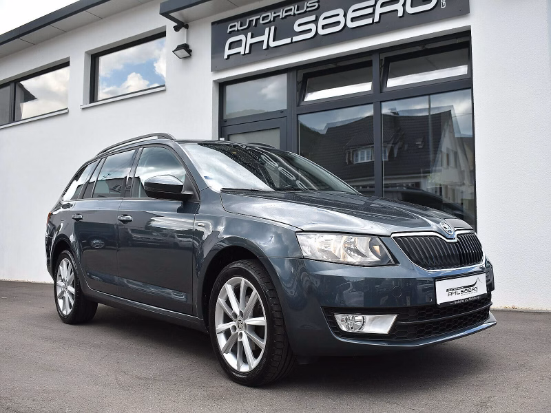 Skoda Octavia Combi Joy /Navi/AHK/Leder/SHZ/PDC/Tempomat/