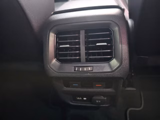 Volkswagen Tiguan Highline 4Motion*R-LINE*360°KAMERA*NAVI - foto 6