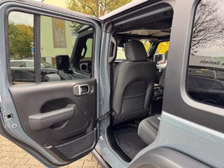 Jeep Wrangler Unlimited JL Willys 3.6 V6 Automatik LED Kamera - foto 16